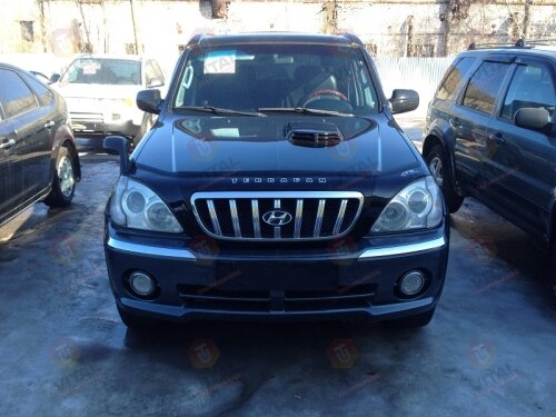 Дефлектор капота (мухобойка) HYUNDAI Terracan с 2001–2007 г.в. (Хюндай Теракан) Вип Тюнинг